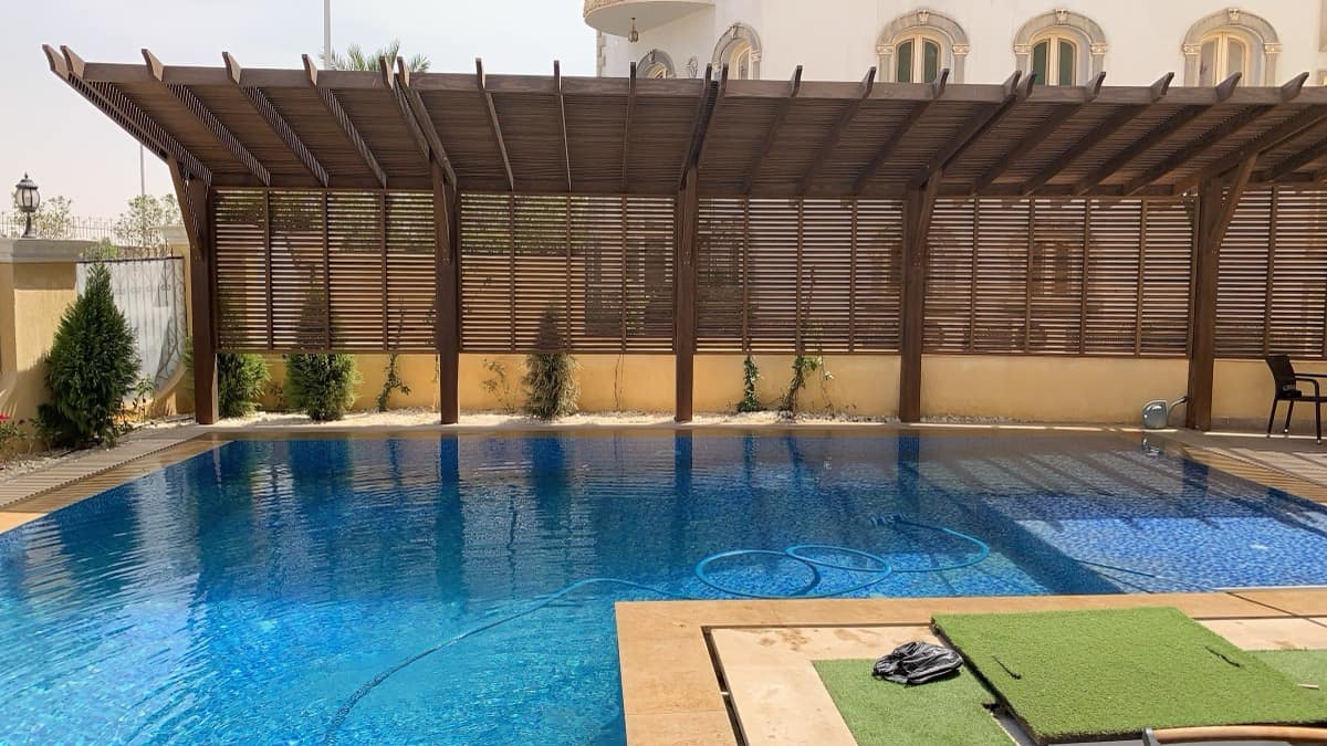 Fountain and water feature installation
